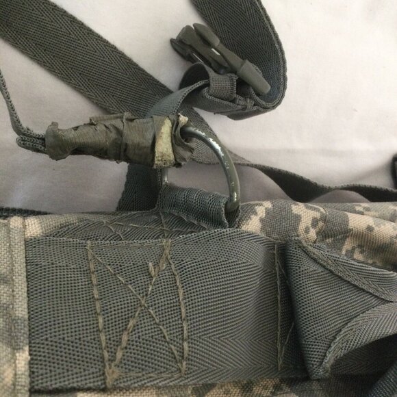 Outdoor Camo Backpack Mens Army Military Camping Hiking Bag Straps bug Out Gear - Picture 12 of 12